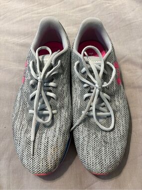 Under Armour Light Gray Athletic Sneakers with Pink Insole